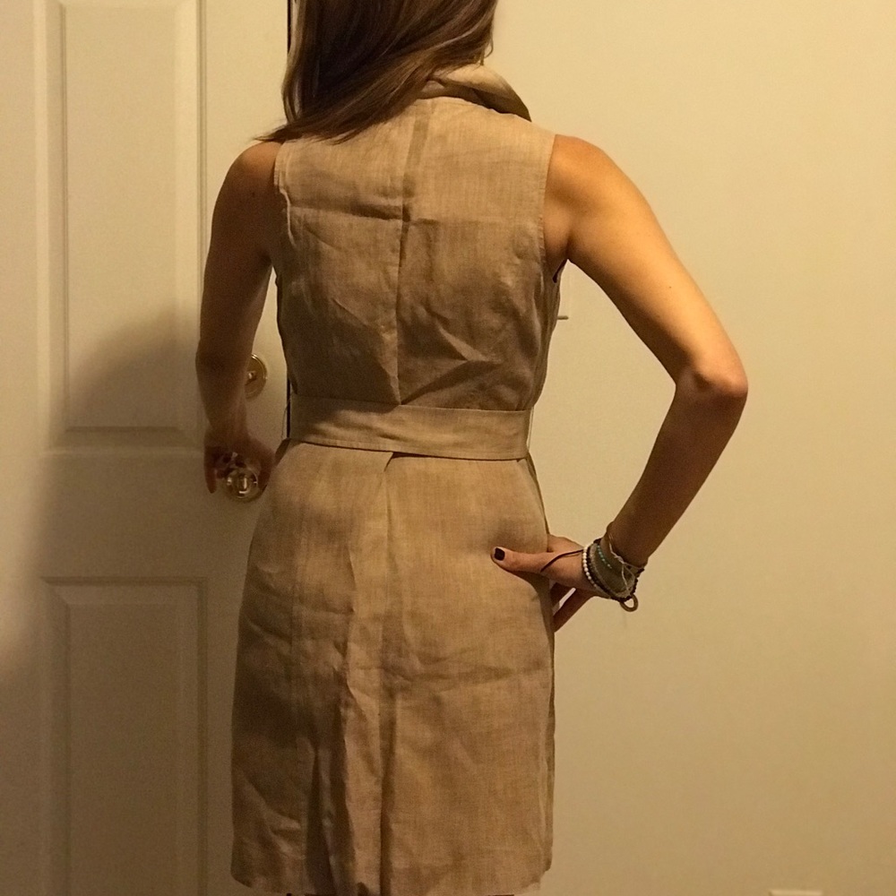 SOLD AT  A PRIVATE EVENT Beige Michael Kors slee - Picture 4 of 6